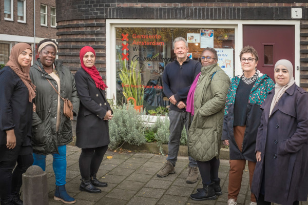 Buurtbanen in Amsterdam